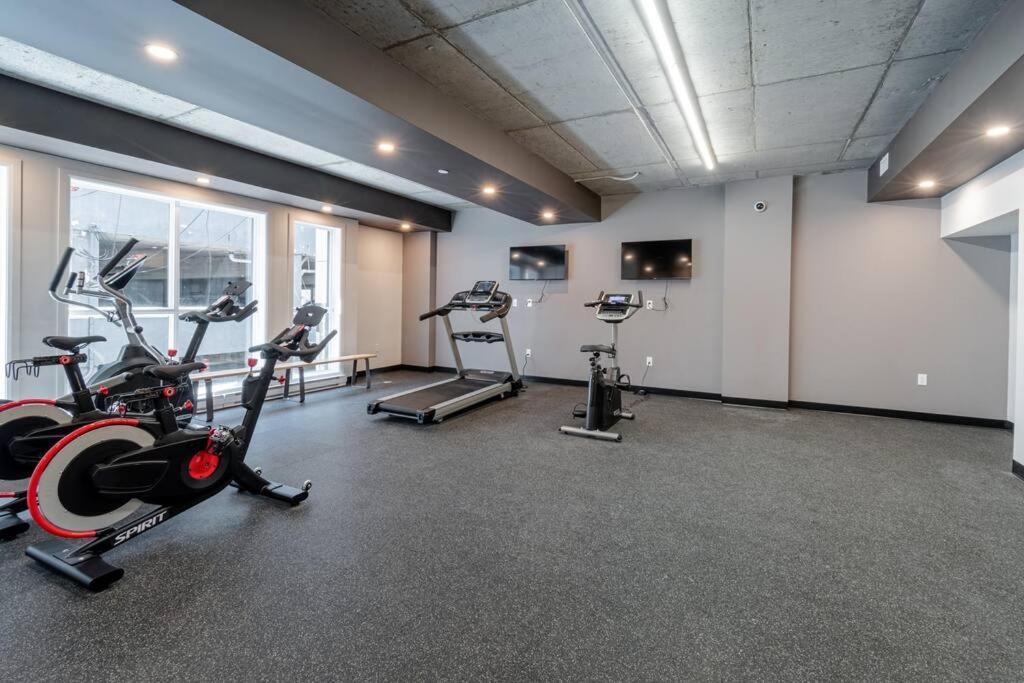 Condo 2 Ch - 500M Vieux-Quebec & Gym Esterno foto